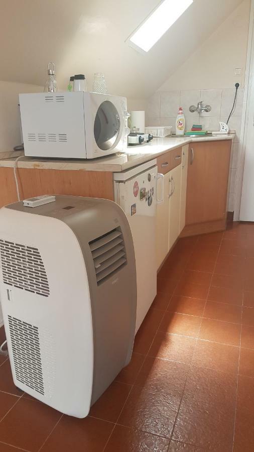Csalad-Barat Apartman バラトンレッレ エクステリア 写真
